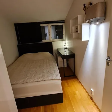 Central, New, 2 Bed Rooms, Fully Furnished Apartman Oslo