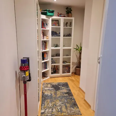 Modern & Spacious 60 Sqm 2-Bedroom Apartment In Central Oslo Όσλο