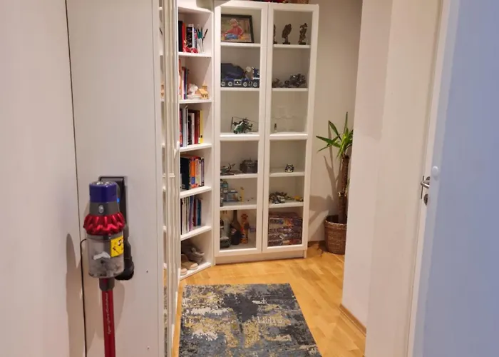 Central, New, 2 Bed Rooms, Fully Furnished Oslo